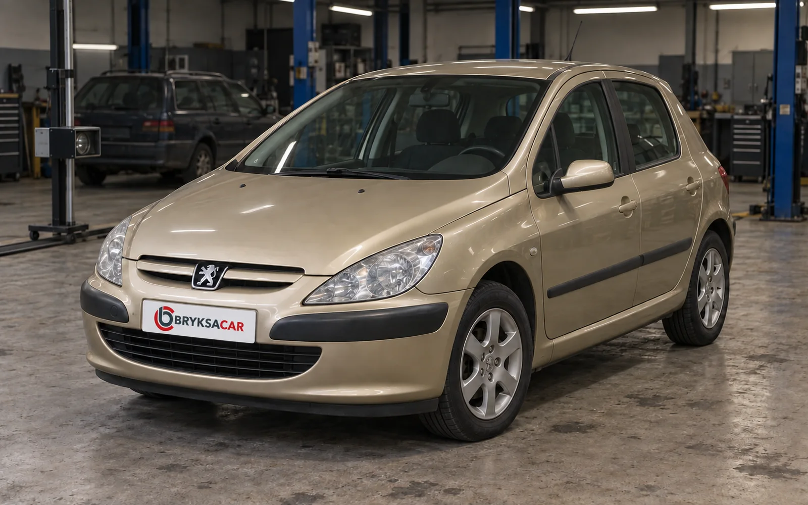 Peugeot 307 w hali warsztatu